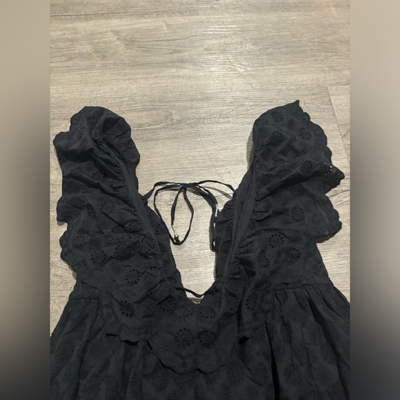 Tularosa James Midi Dress In Black Size Medium - Picture 6 of 7